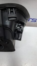Корпус лючка паливного бака Hyundai Santa Fe MX5 Fuel filler door housing 81595p6000 - Зображення 4