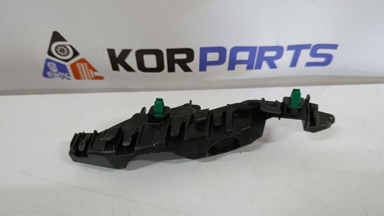 3yro0fphkdmazvnxsnh0aswxwnffq2zo Кронштейн переднього бампера бічний правий Hyundai Kona 86552BE000 - Зображення 1