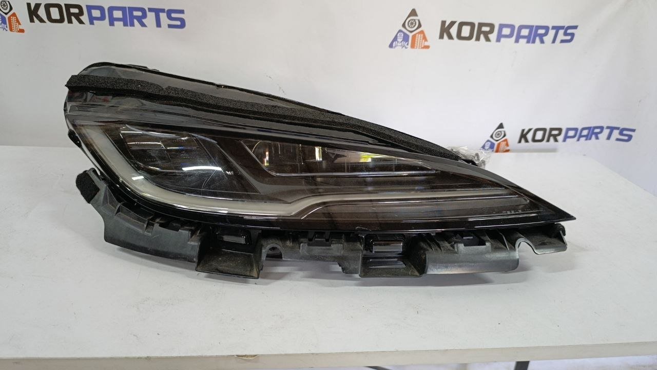 7era80cgxur27u38t1yetejh4lhaxoyy Tesla Model 3 Highland (2023–н.в.) Светодиодная фара правая (Full LED) 176088900F - Зображення 1