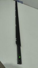 Молдинг зовнішній пояса передніх дверей, правий Hyundai Santa Fe MX5 W/STRIP ASSY-FR DR BELT O/S RH 82220p6000 - Зображення 4