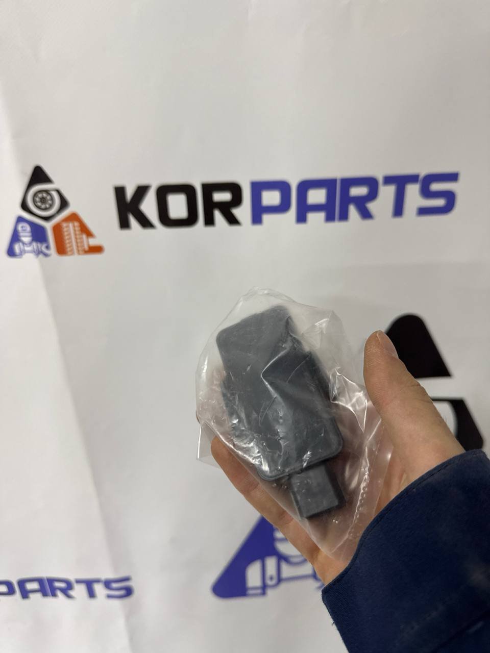 agacagiaaxkbaaibnwld KIA EV9 UNIT ASSY-ULTRA WIDEBAND Вузол ультраширокосмугового зв'язку 955D0DO000 - Зображення 1