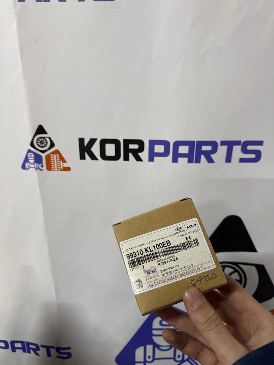 agacagiaaxkbaaid6wlh Hyundai IONIQ 6 Ультразвуковий датчик паркування (парктронік) 99310KL100EB - Зображення 1