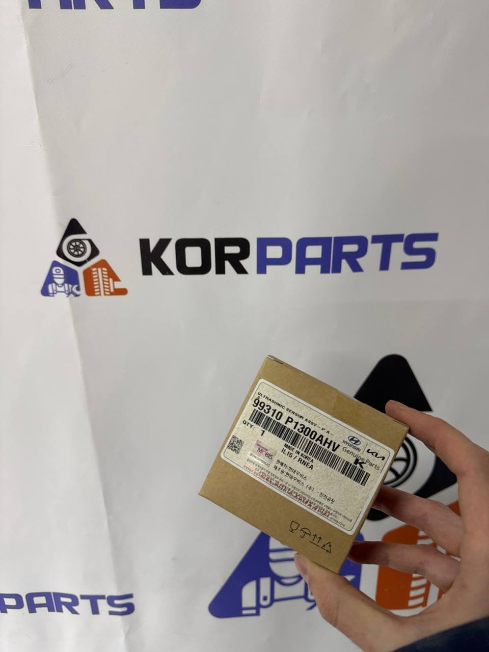 agacagiaaxkbaaid82lh KIA Sportage NQ5 ULTRASONIC SENSOR ASSY-P.A.S Датчик паркування (ультразвуковий) 99310P1300AHV - Зображення 1