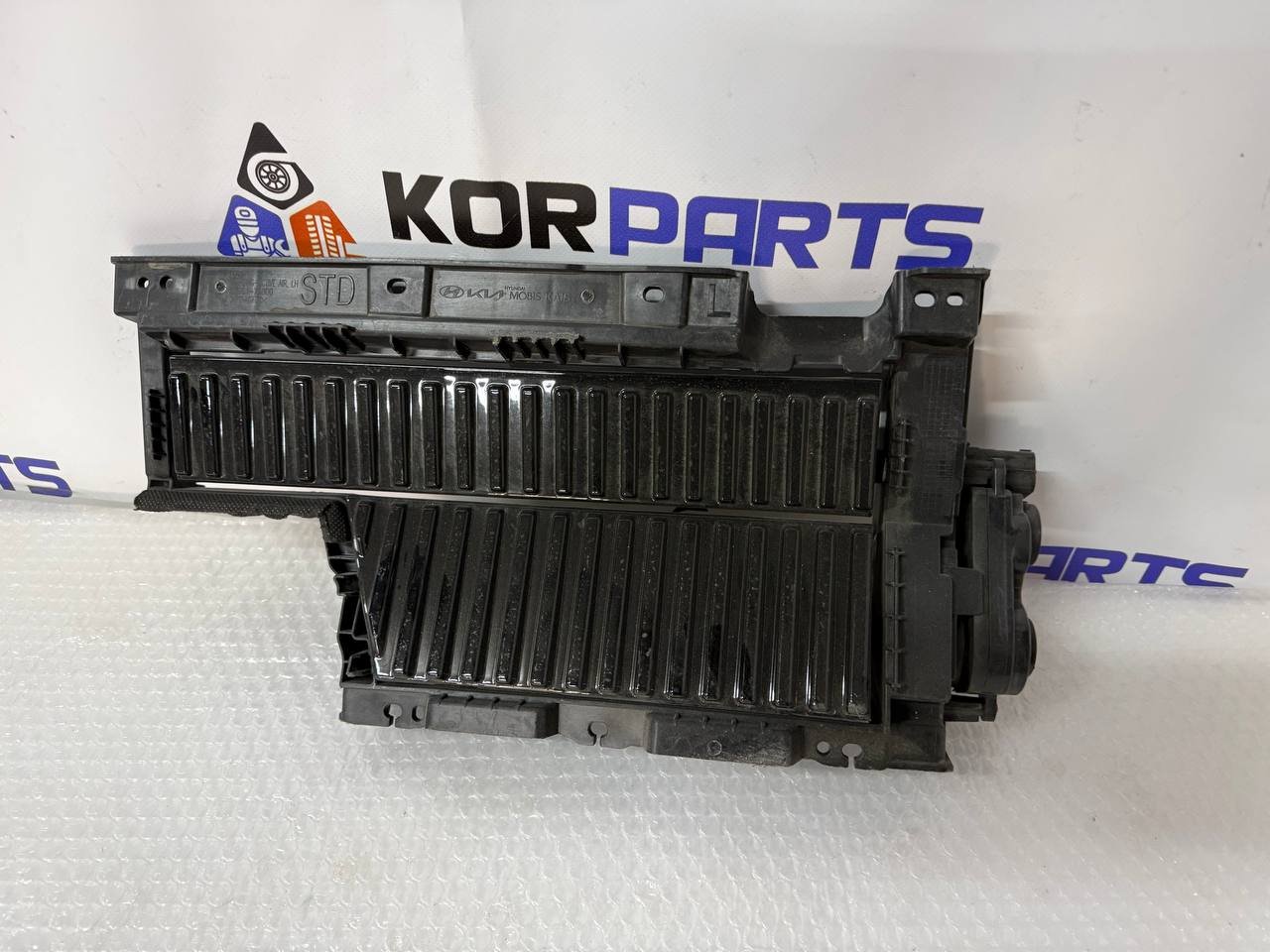 agacagiaaxkbaaietglh-1 KIA EV9 FLAP ASSY-ACTIVE AIR UPR,LH Заслінка активного повітрозабірника верхня ліва 86980DO100 - Зображення 1