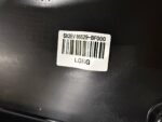 Hyundai KONA EV MOLDING-FR BUMPER L/PLATE Молдинг переднього бампера (рамка номерного знака) 86529BF000 - Зображення 3