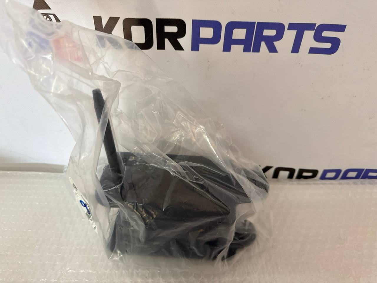 agacagiaaxkbaairdglu Hyundai Santa Fe MX5 STAY-RR BUMPER LH Кронштейн кріплення заднього бампера, лівий 86641P6000 - Зображення 1
