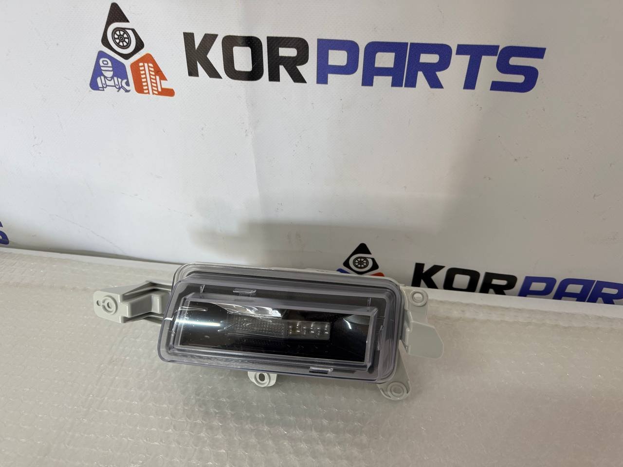 agacagiaaxkbaairiglt Hyundai Santa Fe MX5 LAMP ASSY-BACK UP,LH Ліхтар заднього ходу в зборі, лівий 924A3P6100 - Зображення 1