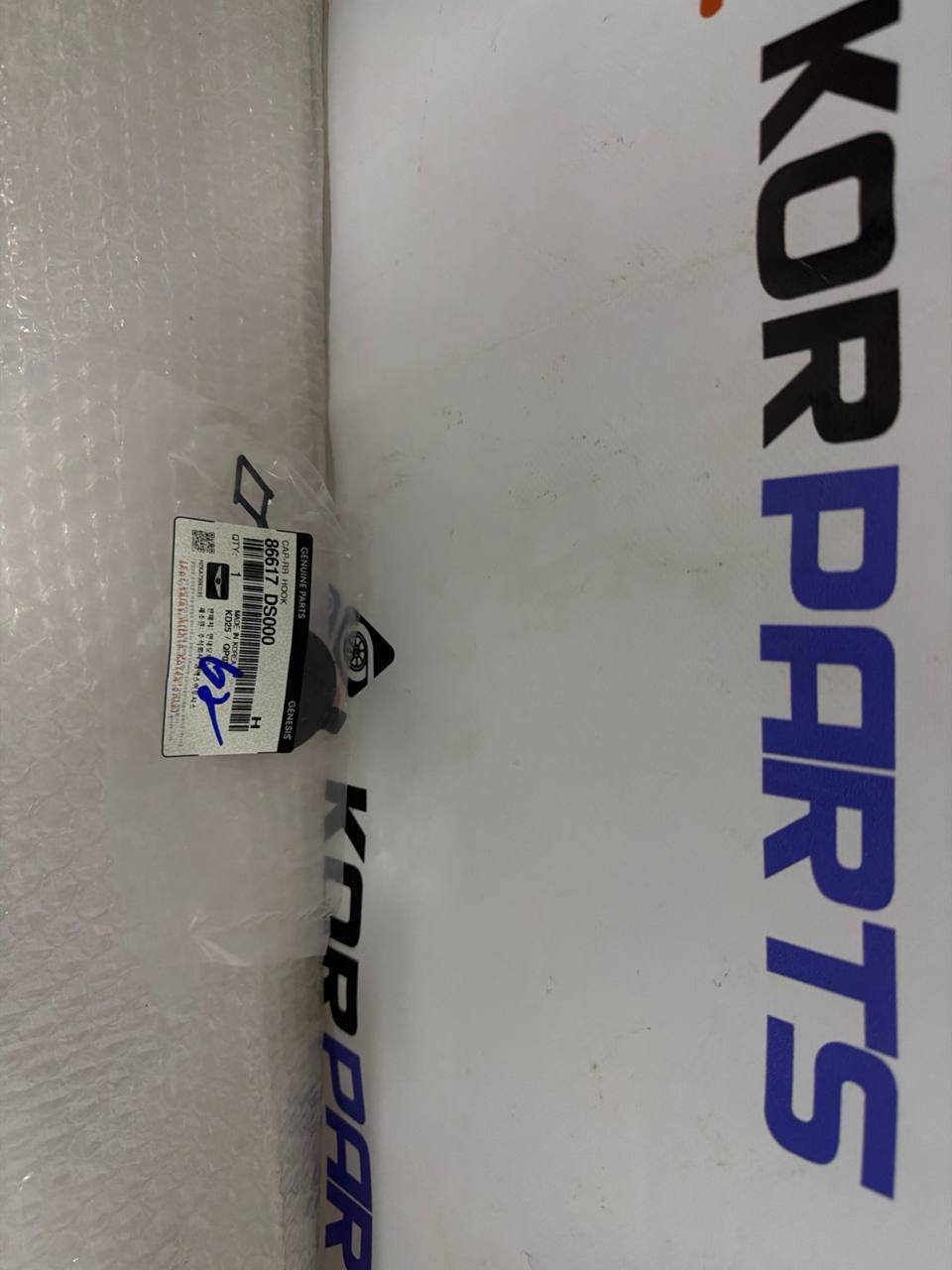 agacagiaaxkbaaiv0gl9 Genesis GV70 EV CAP-RR HOOK Заглушка заднього гака буксирування 86617ds000 - Зображення 1