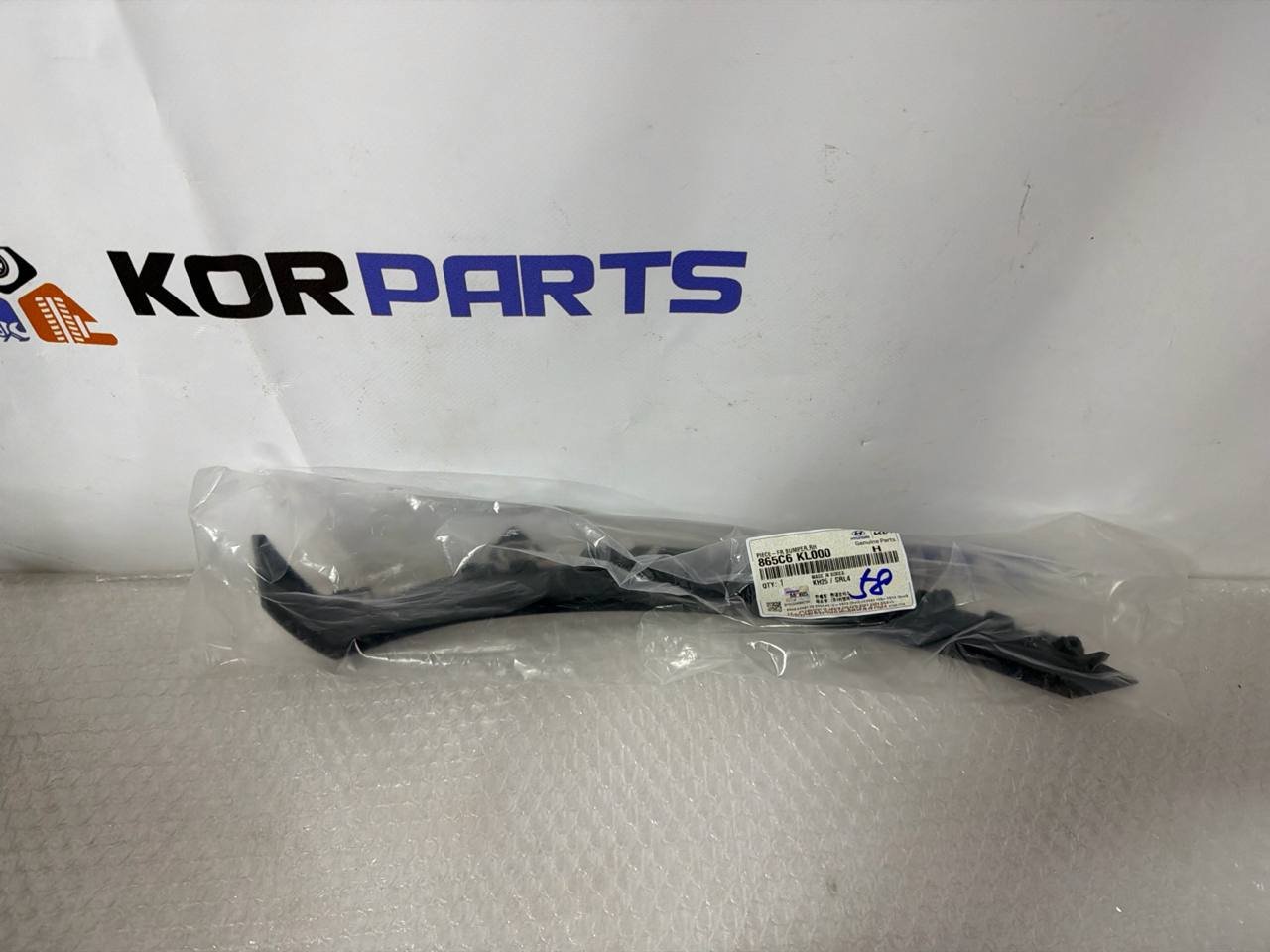 agacagiaaxkbaaiv4gl9 Hyundai IONIQ 6 PIECE-FR BUMPER,RH Елемент переднього бампера, правий 865c6kl000 - Зображення 1