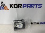 Genesis GV70 EV HOLDER-FR ULTRASONIC INR,RH Утримувач переднього парктроніка внутрішній, правий 86582ds000