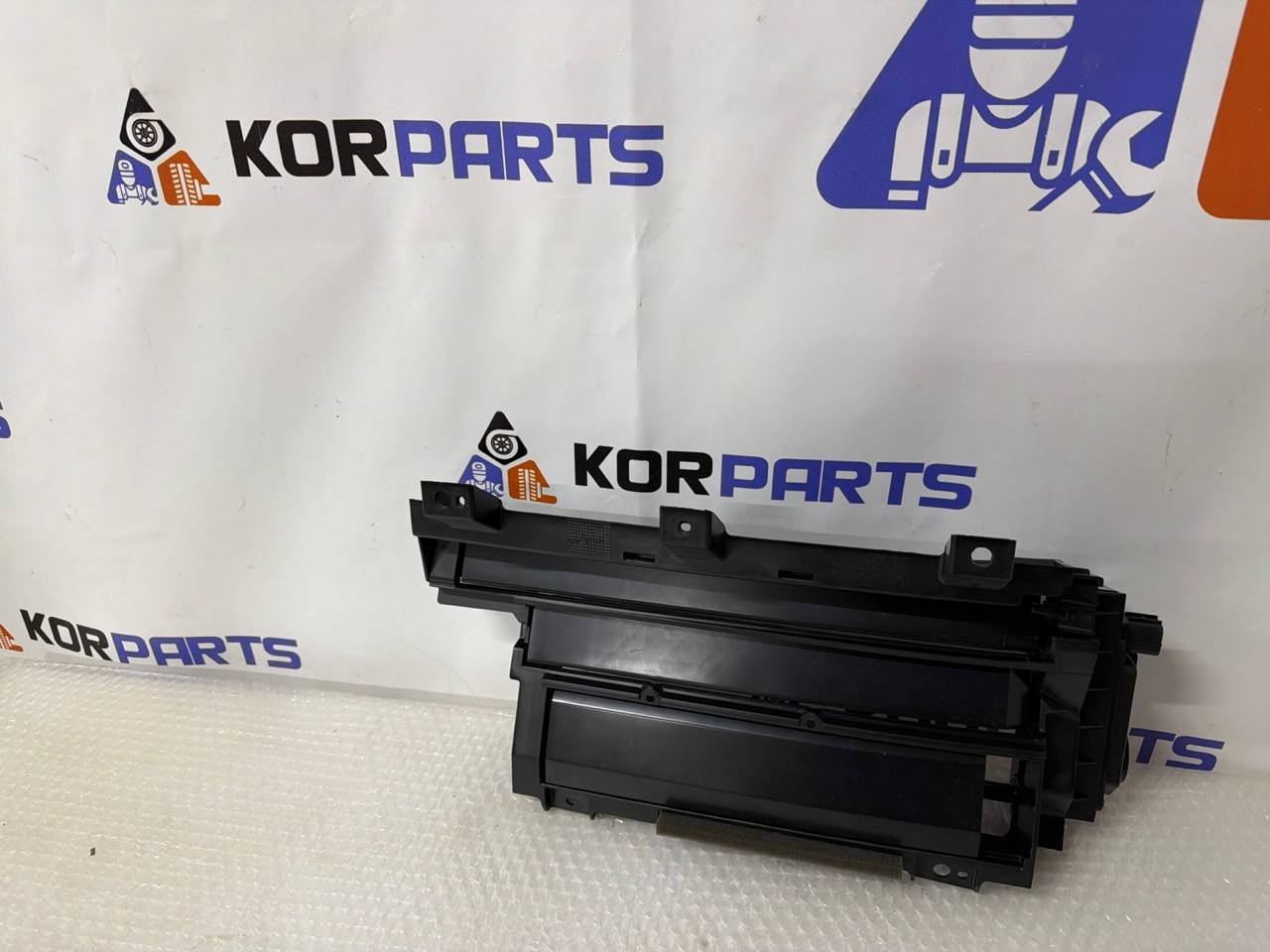 agacagiaaxkbaaiyfgms KIA EV6 FLAP ASSY-ACTIVE AIR UPR,LH Заслінка активного повітрозабірника верхня ліва 86980CV000 - Зображення 1
