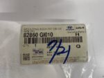 Hyundai IONIQ 5 MOULDING ASSY-FRT DR FRAME,RH Молдинг рамки передніх правих дверей у зборі 82860GI010 - Зображення 2