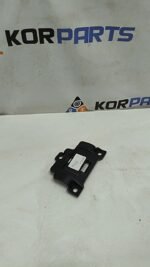 Кронштейн переднього бампера бічний лівий Kia EV9 Front Bumper Side Bracket Left 865C1DO000 - Зображення 3
