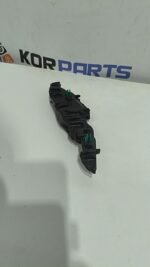 Кронштейн переднього бампера бічний правий Hyundai KONA Front bumper side bracket RH 86552be000 - Зображення 4
