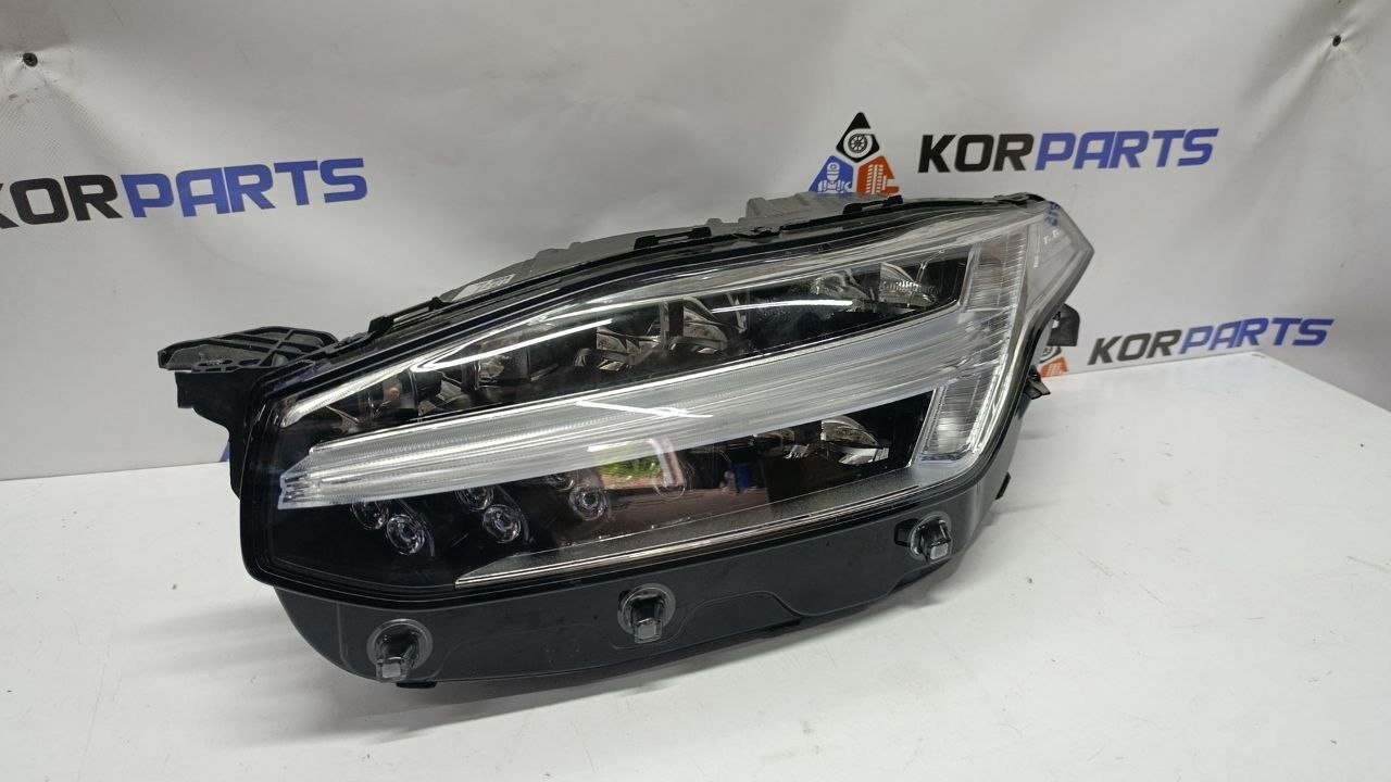 dllvgpbgpcdlpvmiadc9xvmthl1tsbxa Volvo XC40 (2022–2024) Світлодіодна фара ліва (Full LED) 32404715 - Зображення 1
