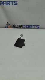 Заглушка заднього гака буксирування Hyundai Santa Fe MX5 Rear towing hook cap 86617P6010