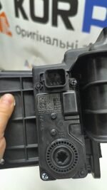 Блок активних жалюзі радіатора Hyundai Santa Fe MX5 Active air flap & duct assembly 86960P6000 - Зображення 5